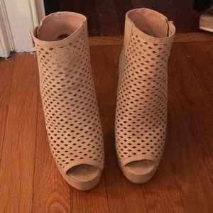 Tan platform heels ~worn once~